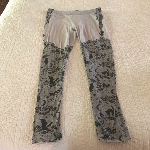 NO LONGER AVAILABLE SOLD ELSEWHERE Fox Savant / Carousel Ink Night Lace - Picture 4 of 5